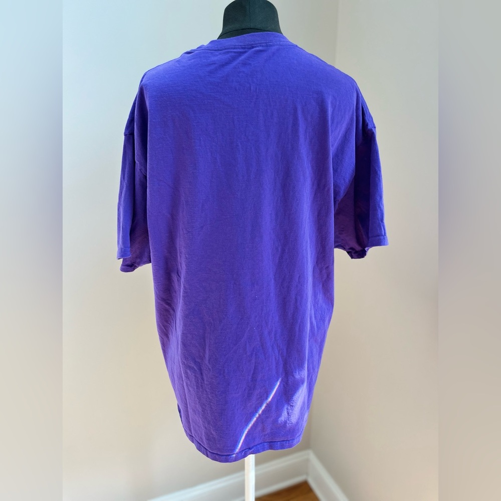 Hanes Tagless Tshirt size XL ladies purple cotton elephants in trees graphic - Picture 3 of 6